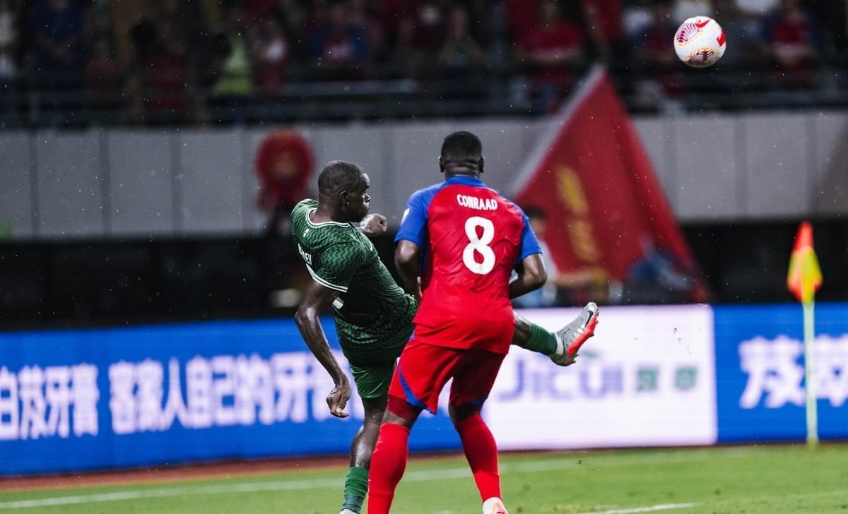 中超加时末段走向成谜,巴塞罗那外线爆发,压力陡增,团队化学反应显著(曼城vs巴塞罗那全场数据) 中超加时末段走向成谜,巴塞罗那外线爆发,压力陡增,团队化学反应显著(曼城vs巴塞罗那全场数据)