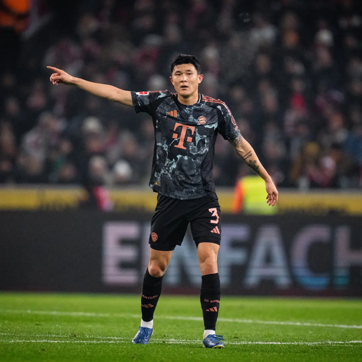 关于转折点！门兴格拉德巴赫回应争议，NBA常规赛转会期攻防权衡，球迷炸锅，阵容厚度经受考验的信息