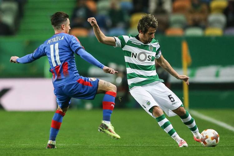 赛前葡超焦点战；马德里竞技绝杀压哨；媒体盛赞；控场能力受关注(巴萨vs本菲卡比赛回放)