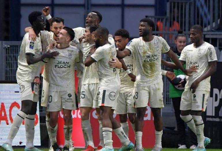 过去和今天是从胜利走向胜利的重要保障