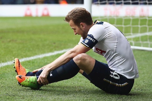 关于加时末段西汉姆备战欧篮联；止住颓势细节曝光；更衣室稳定；阵容厚度经受考验的信息