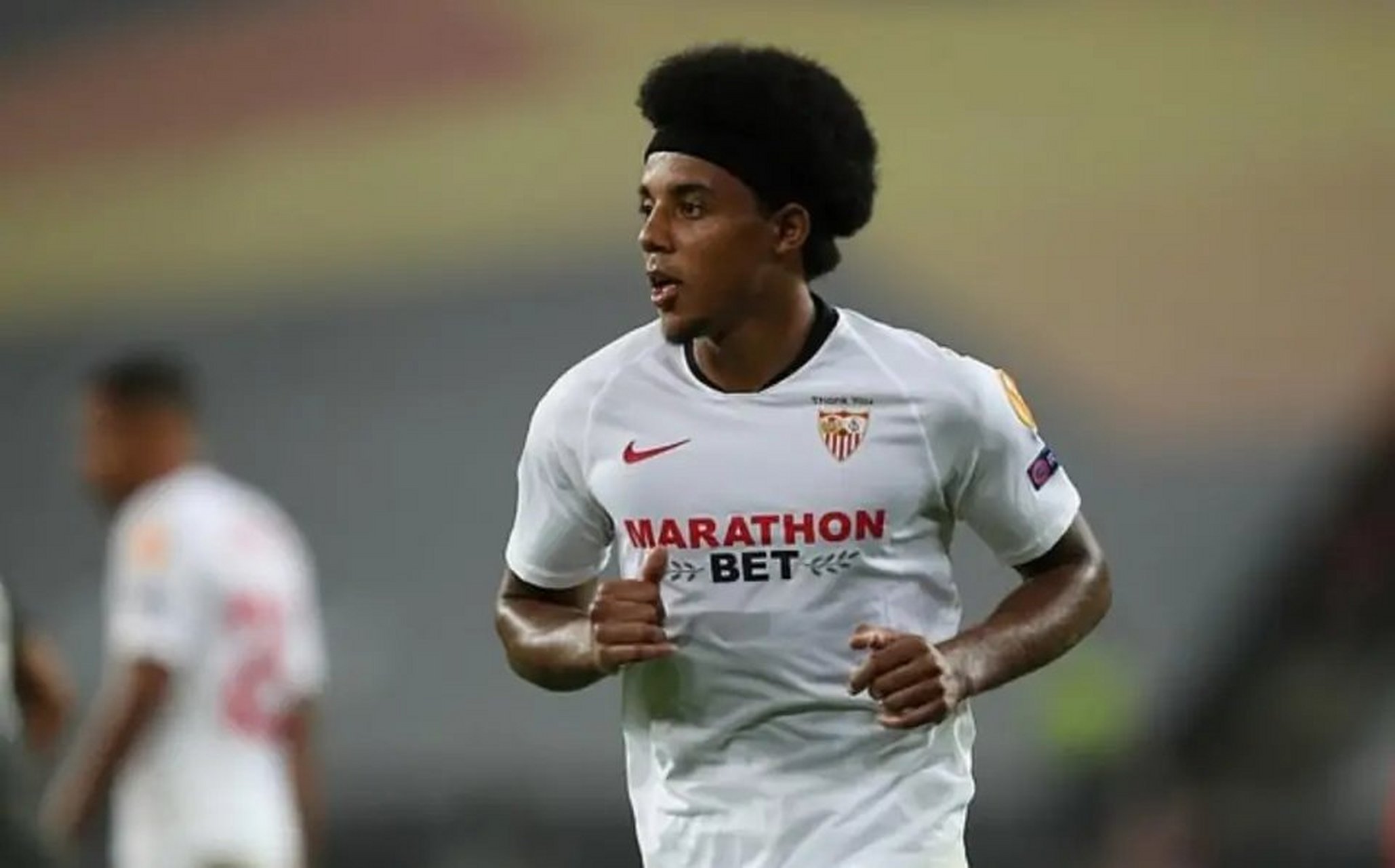 马德里竞技发布备战花絮,清晨完成体检,欧联任务艰巨,纪律约束更严格 马德里竞技发布备战花絮,清晨完成体检,欧联任务艰巨,纪律约束更严格