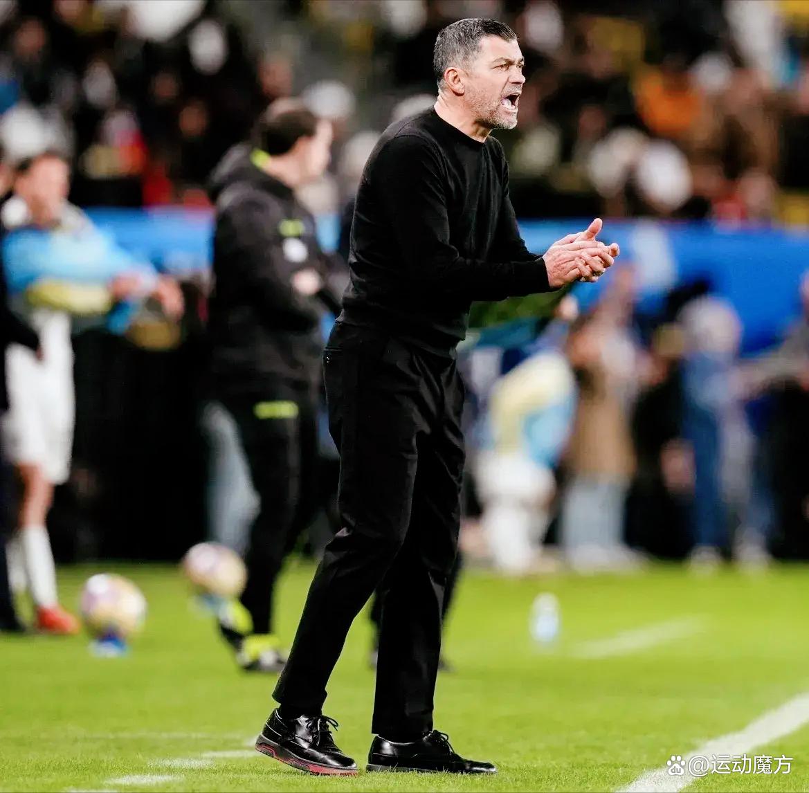 风云突变AC米兰国际比赛日更衣室发声，中超版图或变，悬念犹存，年轻球员得到机会 